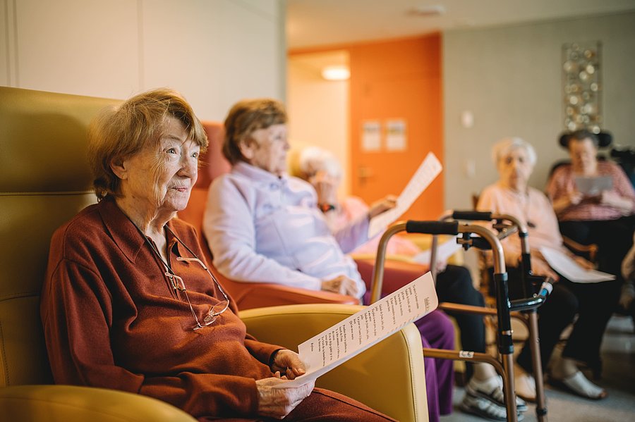 Activité de chant en groupe dans l'EMS de l'EHC