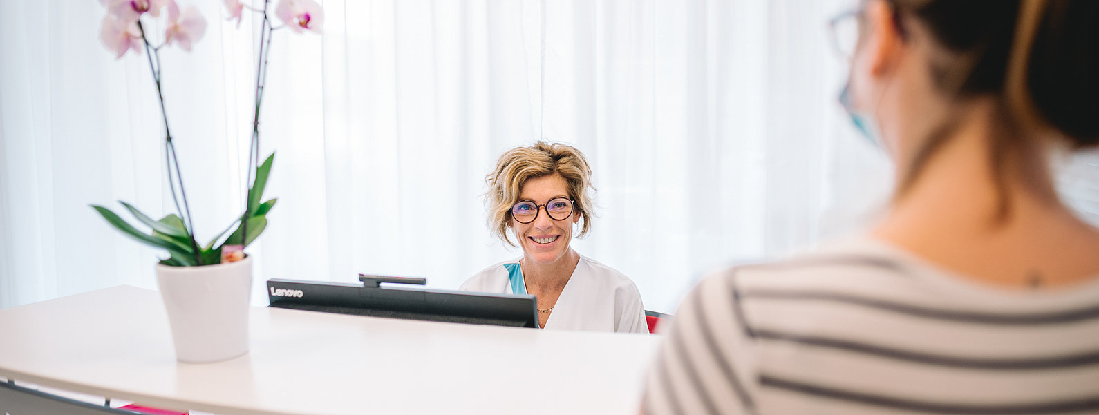 Femme, mère et enfant