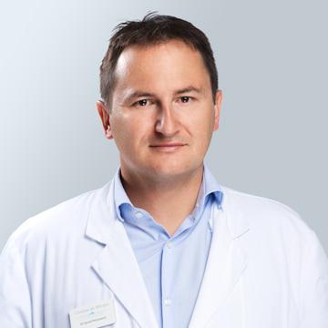 Dr David Petermann médecin chirurgien général et viscéral et proctologue à l'EHC